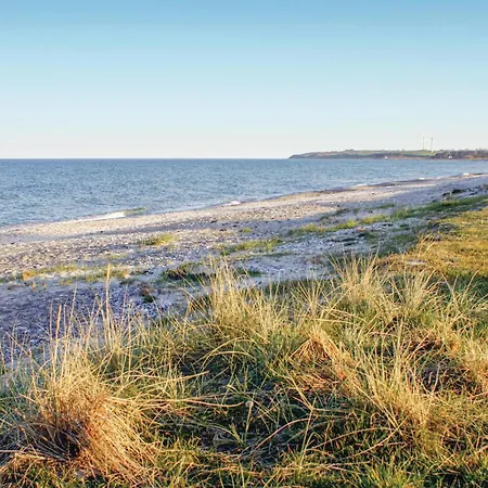 Lovely Home In Ebeltoft With Wifi